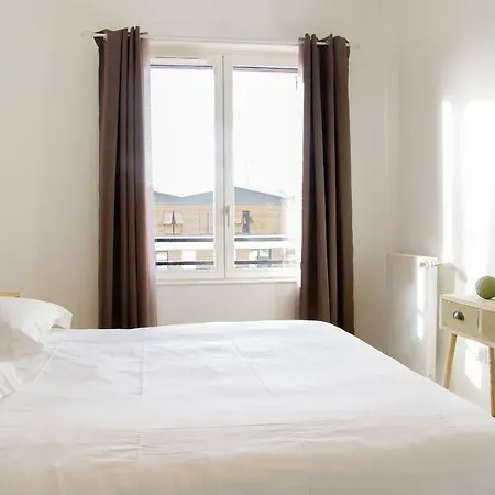 Cheverus - 1 Avec Ascenseur Et Parking