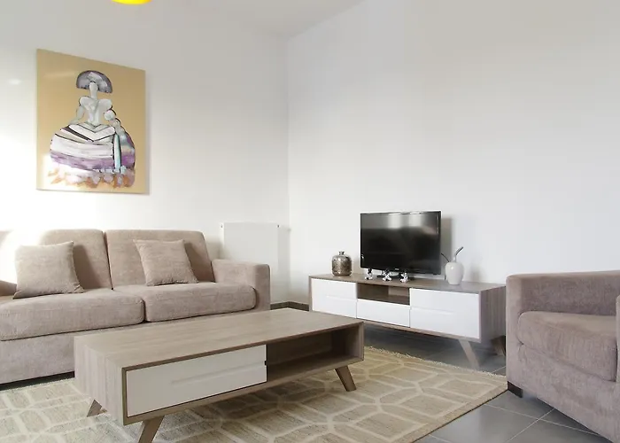 Cheverus - 1 Avec Ascenseur Et Parking *