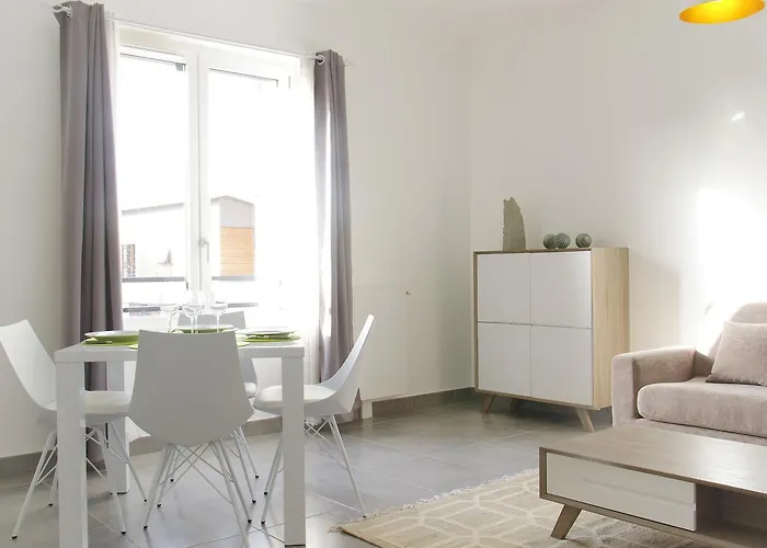 Cheverus - 1 Avec Ascenseur Et Parking Appartamento Bordeaux